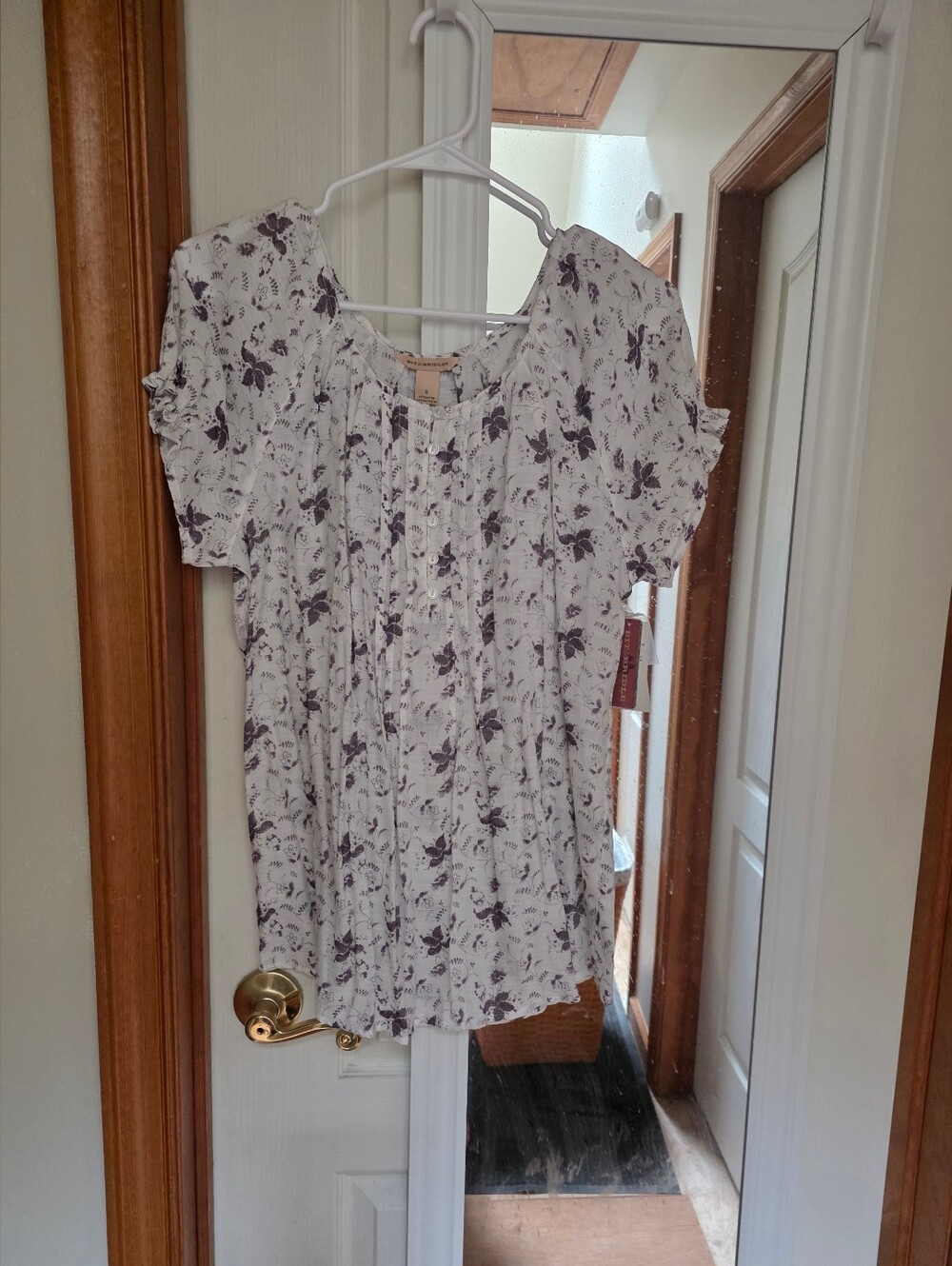 Bit & Bridle White Blouse with Purple Floral Print.   NWT